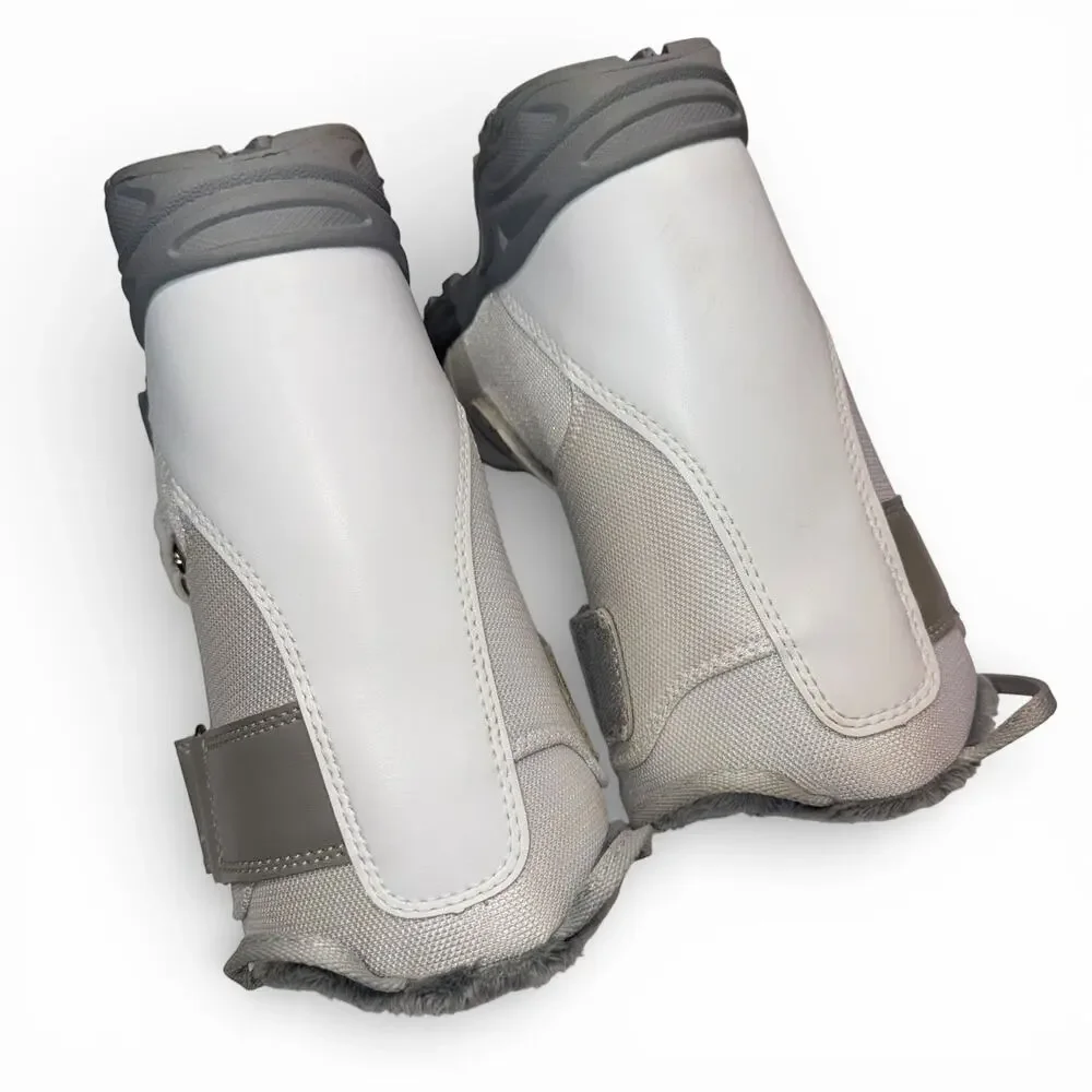 Chamonix Caden Unisex Youth Snowboard Boots Fleece Lined White Gray Size 2
